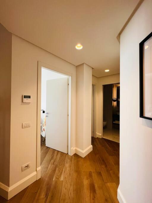 Piazza Affari Apartment - City Center 米兰 外观 照片