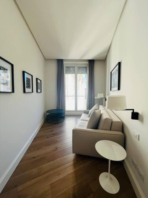 Piazza Affari Apartment - City Center 米兰 外观 照片