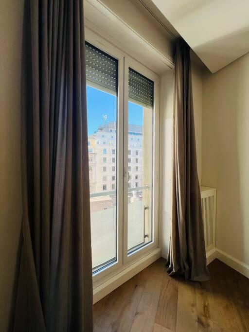 Piazza Affari Apartment - City Center 米兰 外观 照片